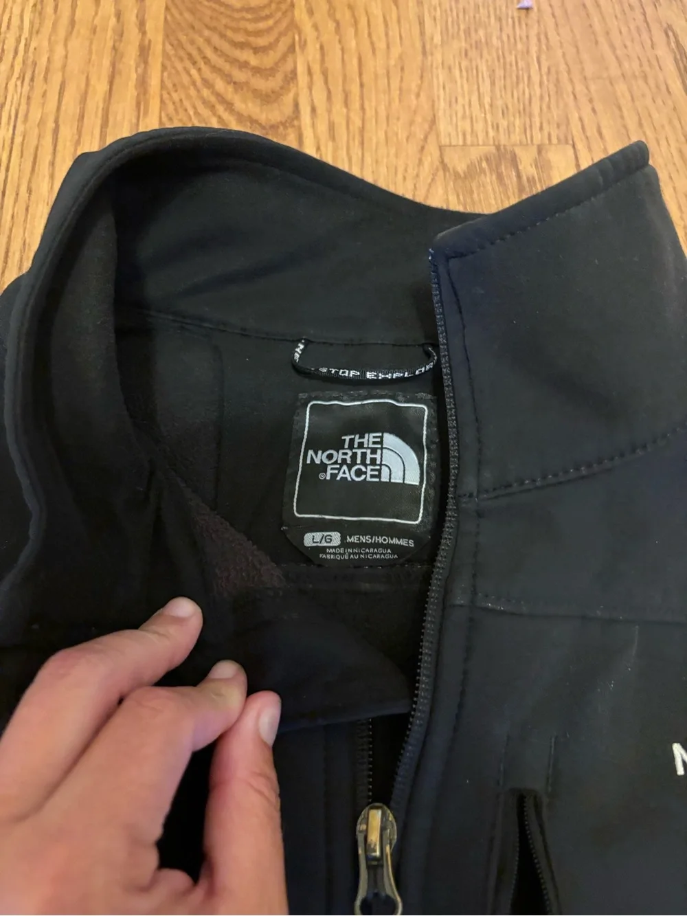 The North Face Men’s Large Polyester Black Vest Full Zip Outdoors Fall